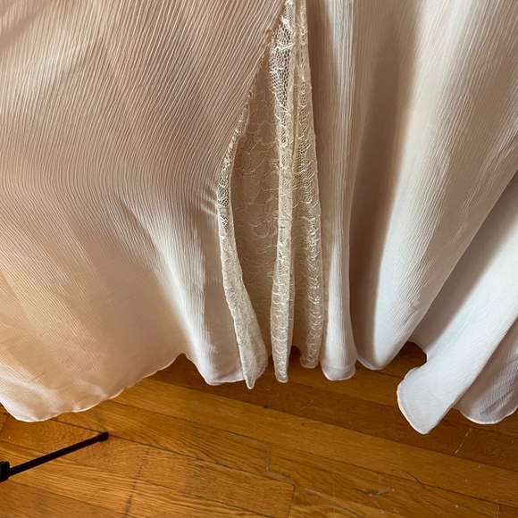 White by Vera Wang Cream Lace back dress NWT Size 26 - Picture 2 of 8